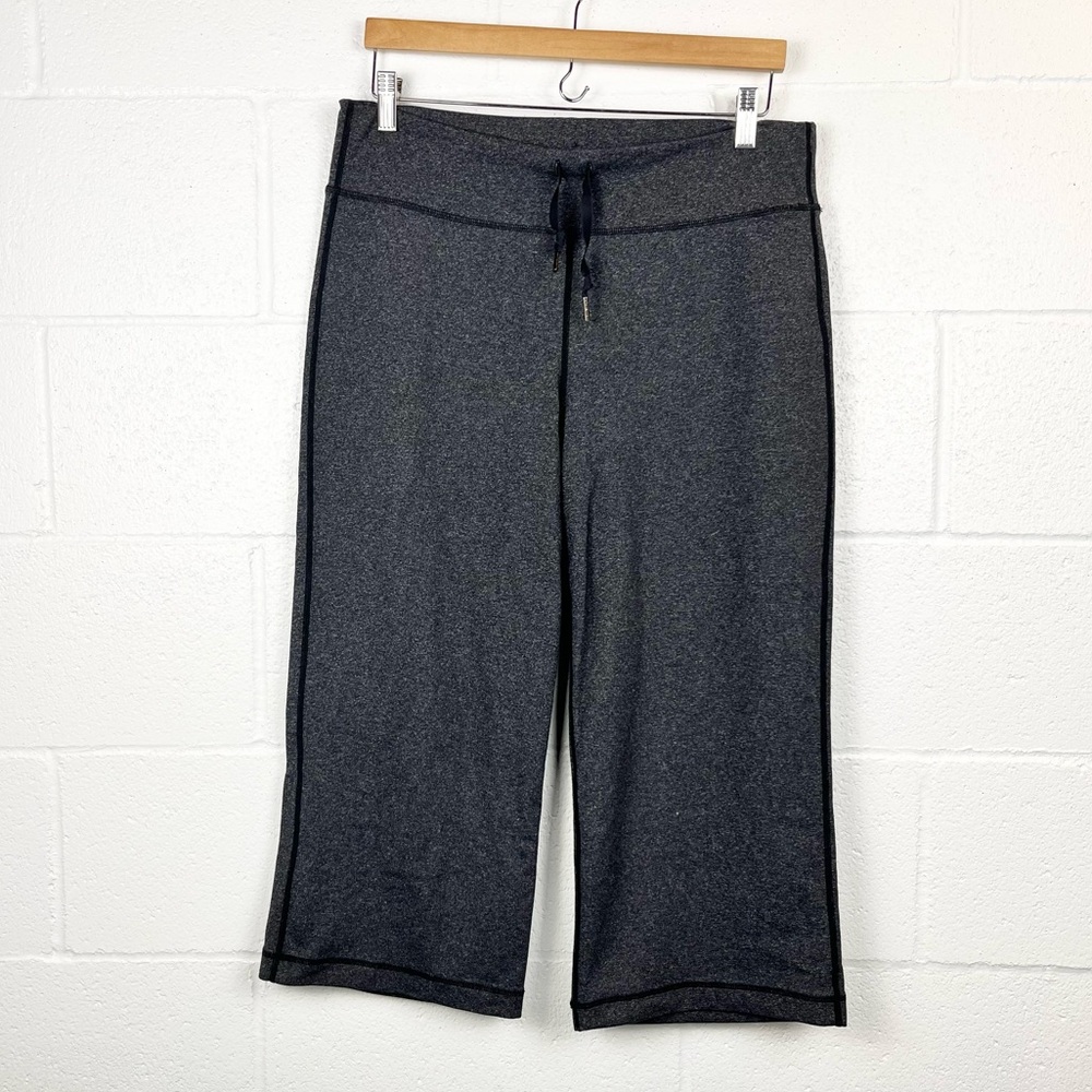 Lululemon Wide Leg Capri Leggings